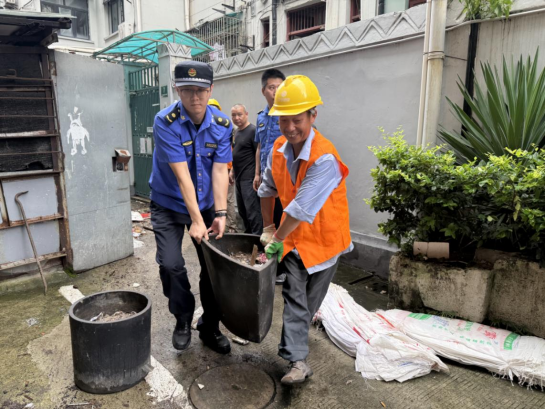 扎根群众的治理智慧②党建引领克违建难关  社区旧貌换和谐新颜