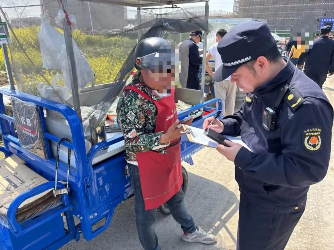 4 配图3.jpg